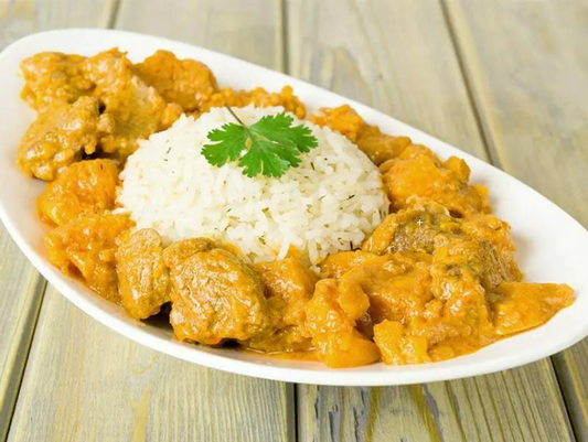 🍛 Recette facile : Poulet au curry & lait de coco